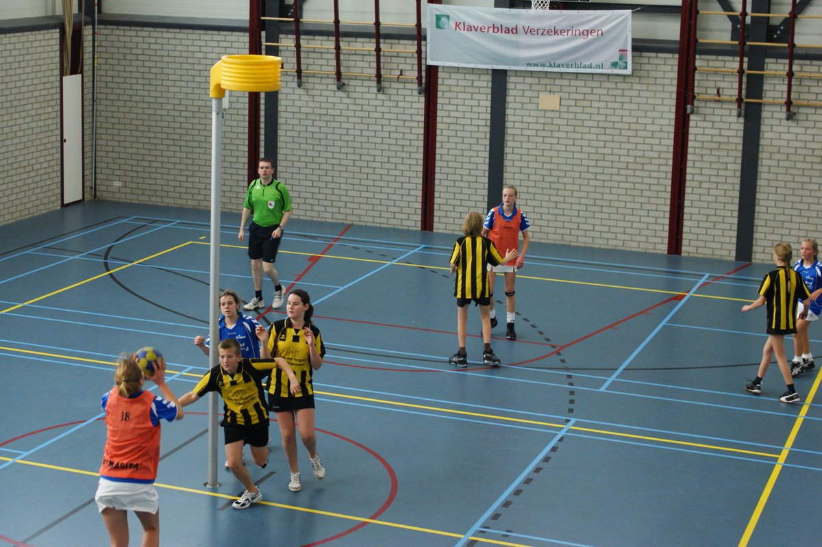Korfbal C3  19 november-10.JPG